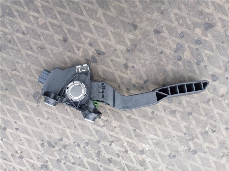 Педаль газа VEZEL RU1 L15B