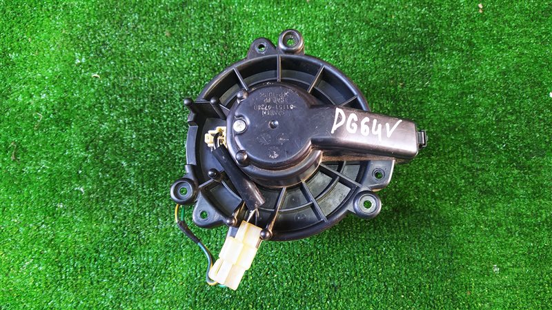 Мотор печки Mazda Scrum DG64V