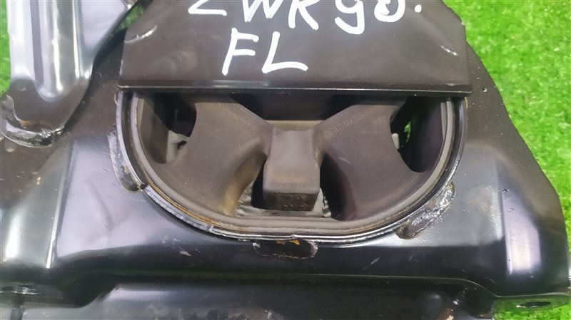 Подушка двигателя левая NOAH ZWR90W 2ZR-FXE