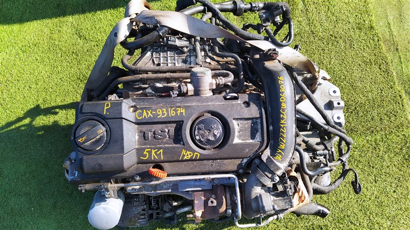 Двигатель Volkswagen Golf 5 1K1 CAXA