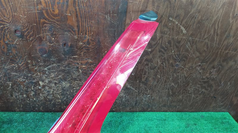 Стоп-сигнал правый V60 FW