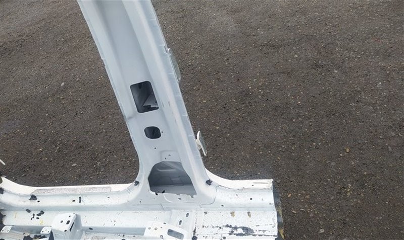 Стойка кузова правая GL-CLASS X166