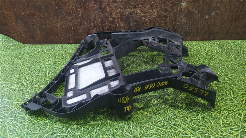 Крепление бампера заднее правое MERCEDES-BENZ GL-CLASS X166 A1668800812 контрактная