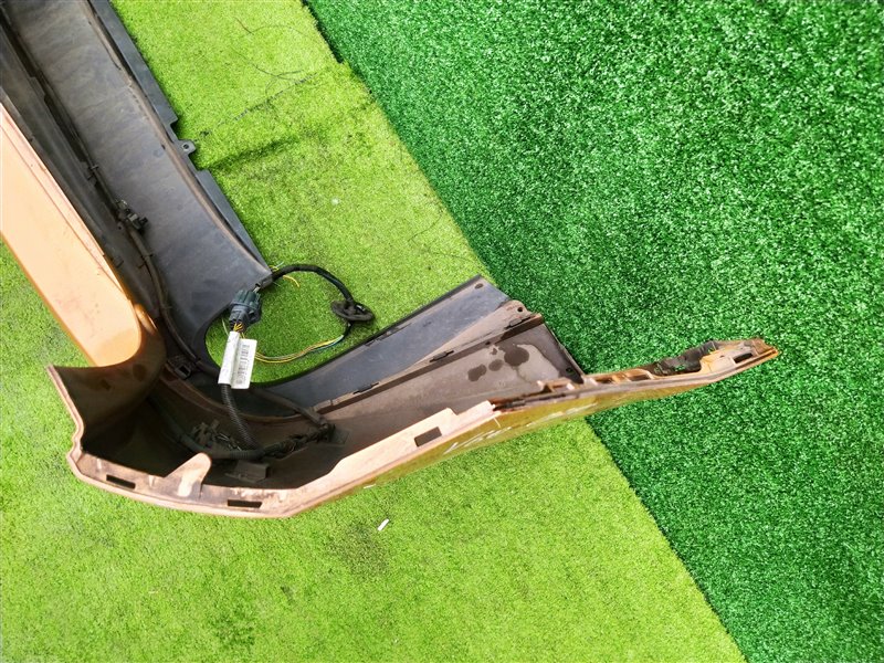 Бампер задний V60 FW