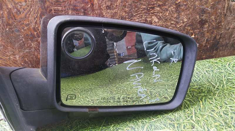 Зеркало правое NAVIGATOR U228