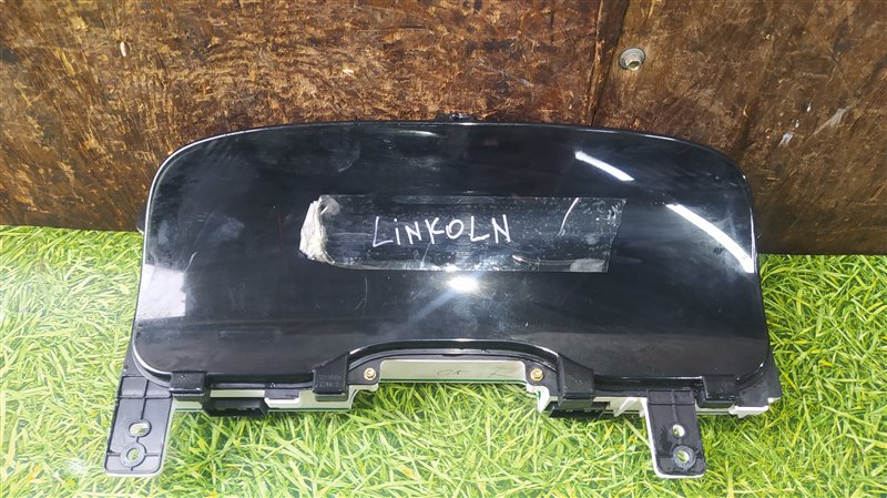Спидометр LINCOLN NAVIGATOR U228 контрактная