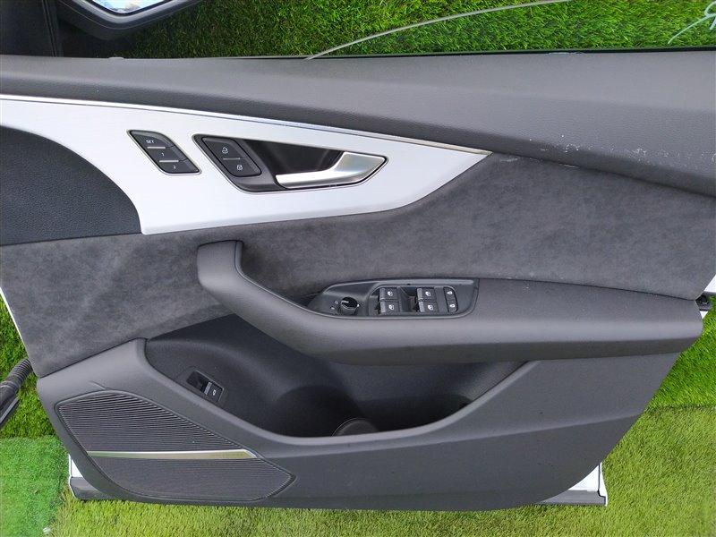 Дверь передняя правая Q8 4MN Дверь передняя правая Q8 4MN