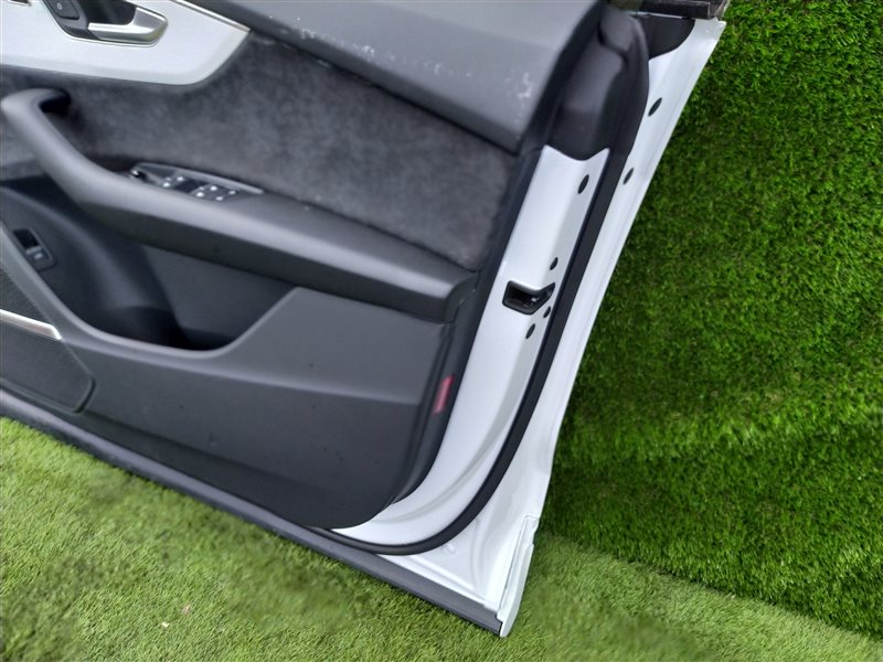 Дверь передняя правая Q8 4MN Дверь передняя правая Q8 4MN