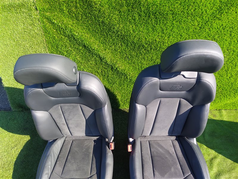 Сидения комплект Q8 4MN Сидения комплект Q8 4MN