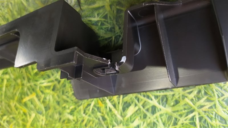 Крепление PORSCHE PANAMERA 971 Крепление PORSCHE PANAMERA 971