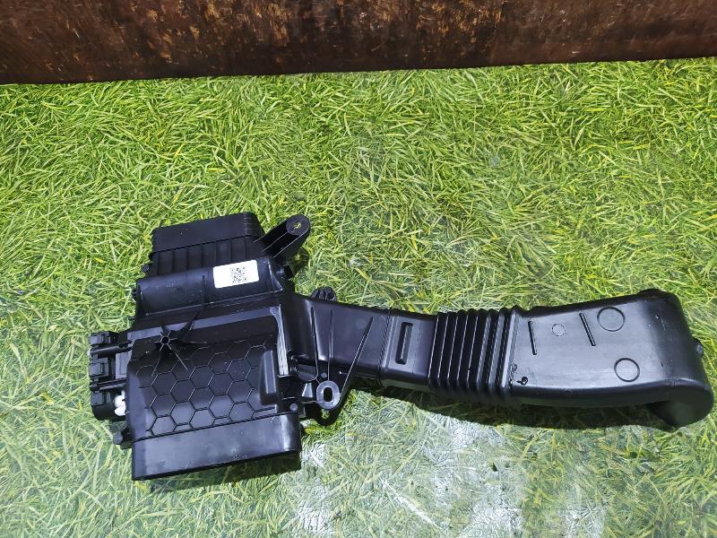 Запчасть воздуховод салона PORSCHE PANAMERA 971 контрактная Воздуховод салона PORSCHE PANAMERA 971 контрактная