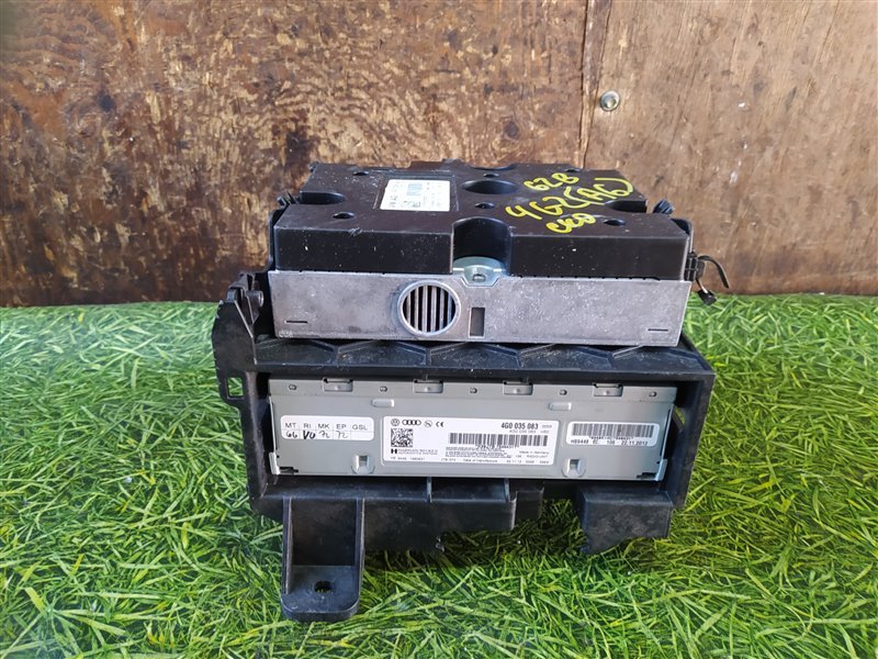 Блок управления магнитолой AUDI A6 2013 C7 4G0035083 контрактная