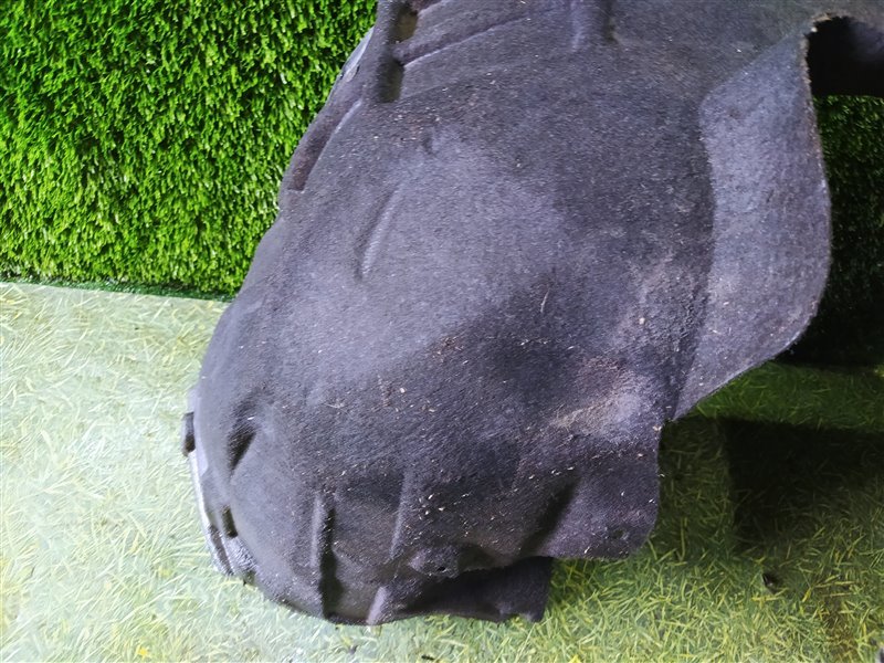 Подкрылок передний правый S60 FS