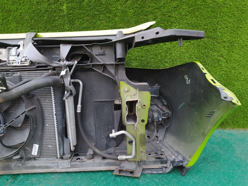 Nose cut CLIO BR K4M801