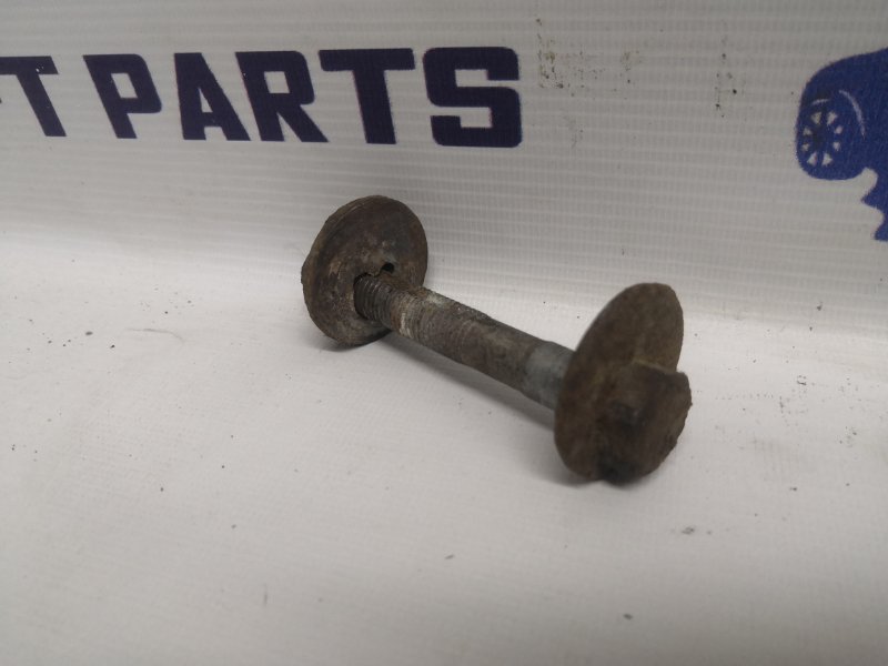 Эксцентриковый болт LEON 2010 1P1 CAXC Эксцентриковый болт LEON 2010 1P1 CAXC