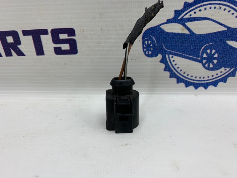 Запчасть разъем VOLKSWAGEN GOLF 2003-2009 5 BSE 4D0971992 контрактная Разъем VOLKSWAGEN GOLF 2003-2009 5 BSE 4D0971992 контрактная