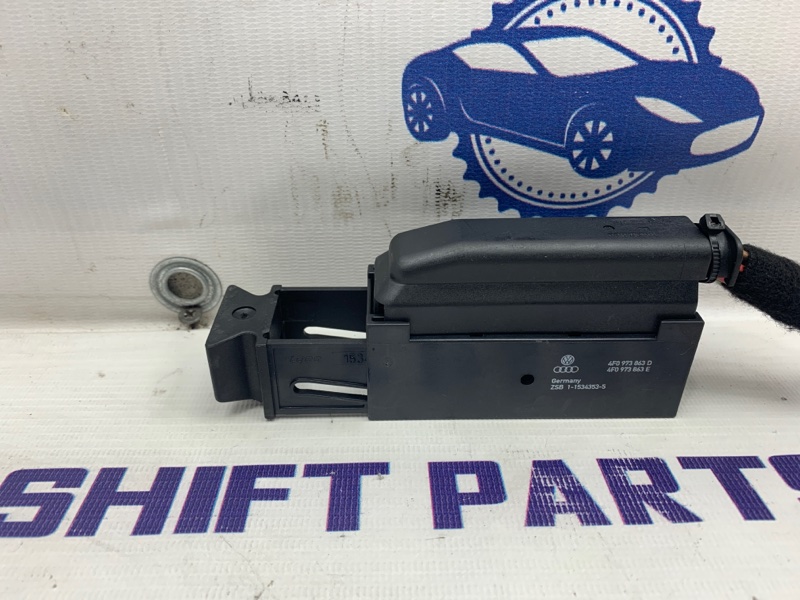 Разъем A4 2008 B8 CALA Разъем A4 2008 B8 CALA