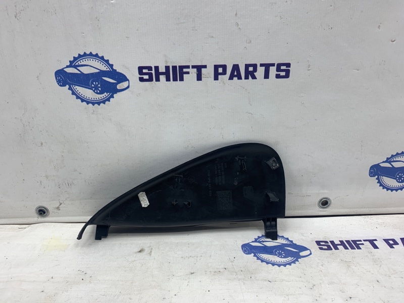 Накладка на торпедо LEON 2012 1P1 CBZB