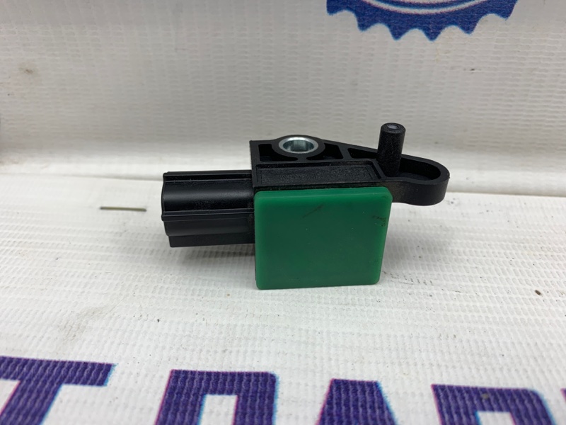 Датчик AIR BAG LEON 2012 1P1 CBZB