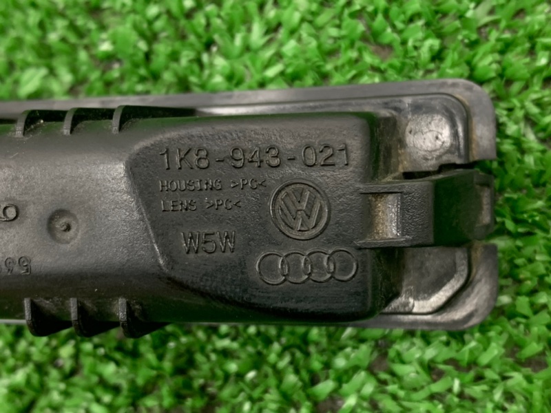 Фонарь подсветки номера задний VOLKSWAGEN GOLF 6 CBZB