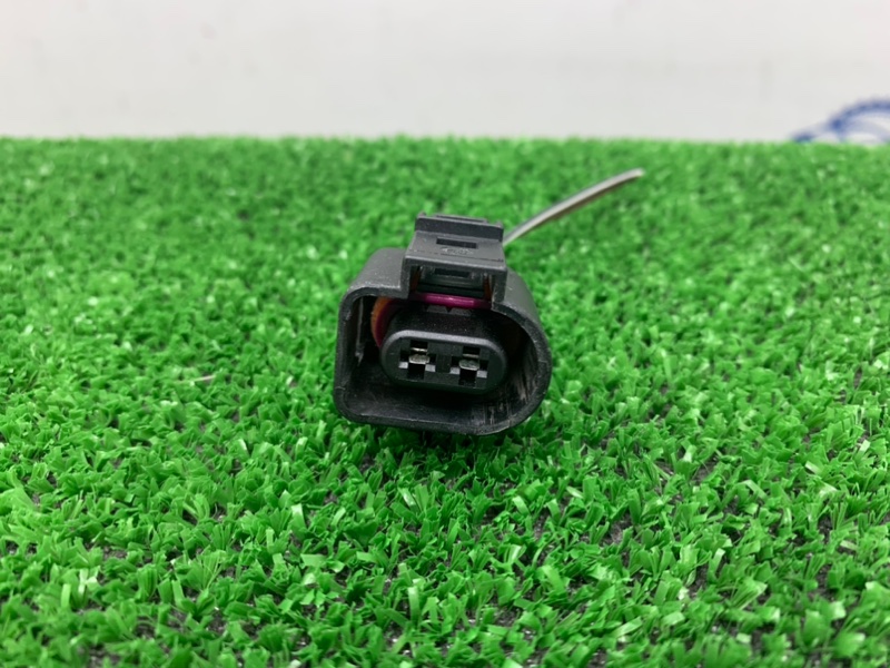 Разъем VOLKSWAGEN SCIROCCO 2013 3 CCZB 1J0973722 контрактная