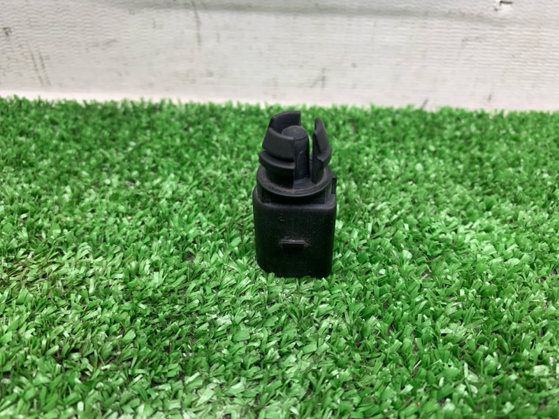 Датчик наружной температуры PASSAT 2013 B7 CAXA