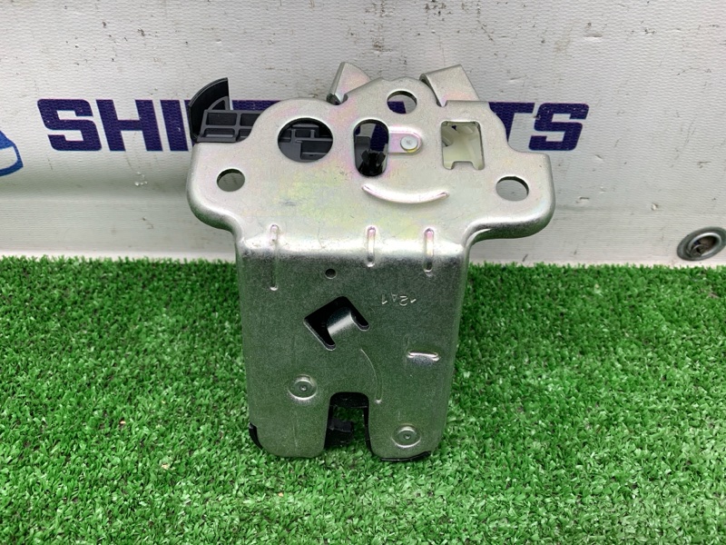 Замок крышки багажника A7 2011 4G CGWB