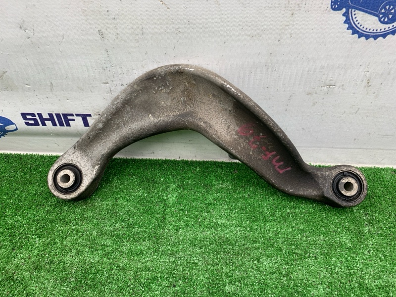 Рычаг подвески задний левый AUDI A7 2011 4G CGWB 8K0505323H контрактная