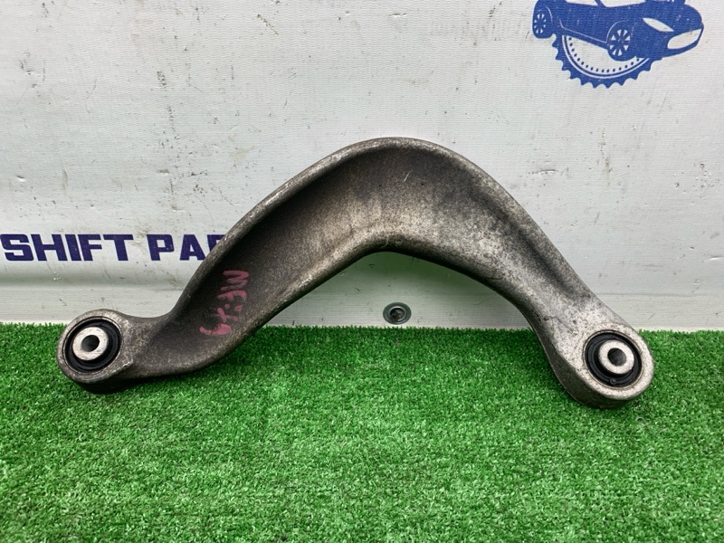 Рычаг подвески задний правый AUDI A7 2011 4G CGWB 8K0505324H контрактная