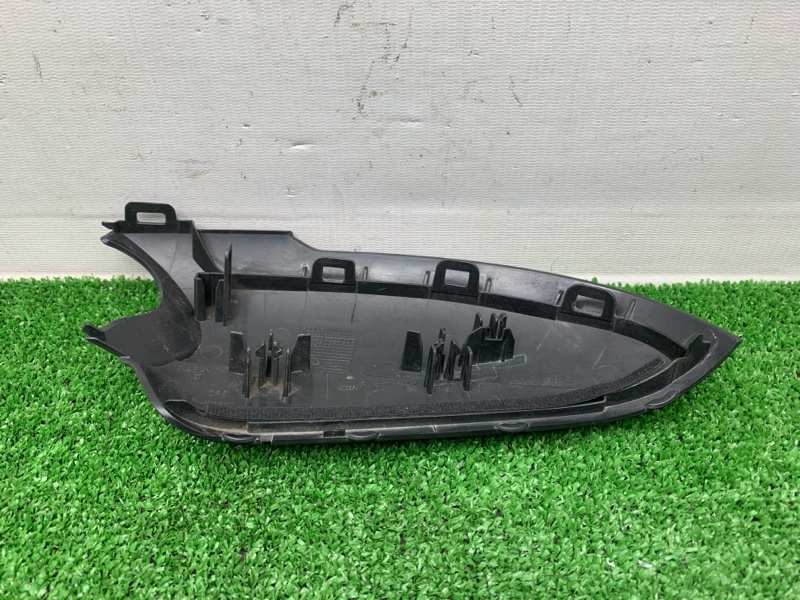 Кожух зеркала правый A6 2011 C7 CHVA