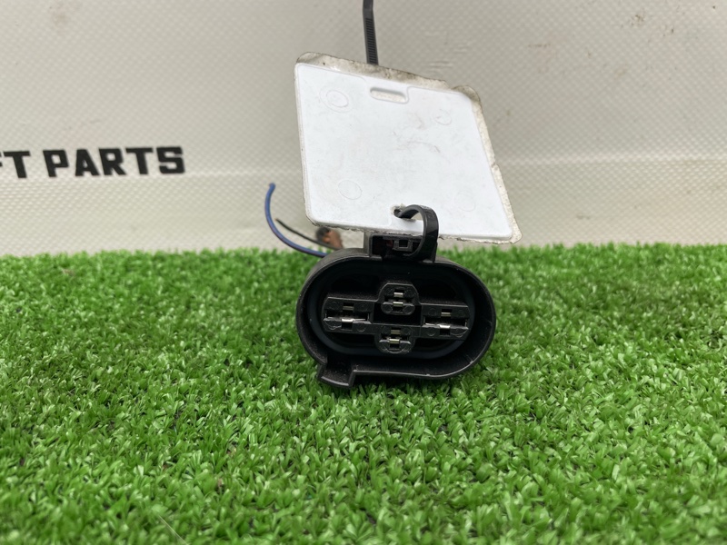 Разъем AUDI A1 2014 8X CAXA 1K0906234 Б/У