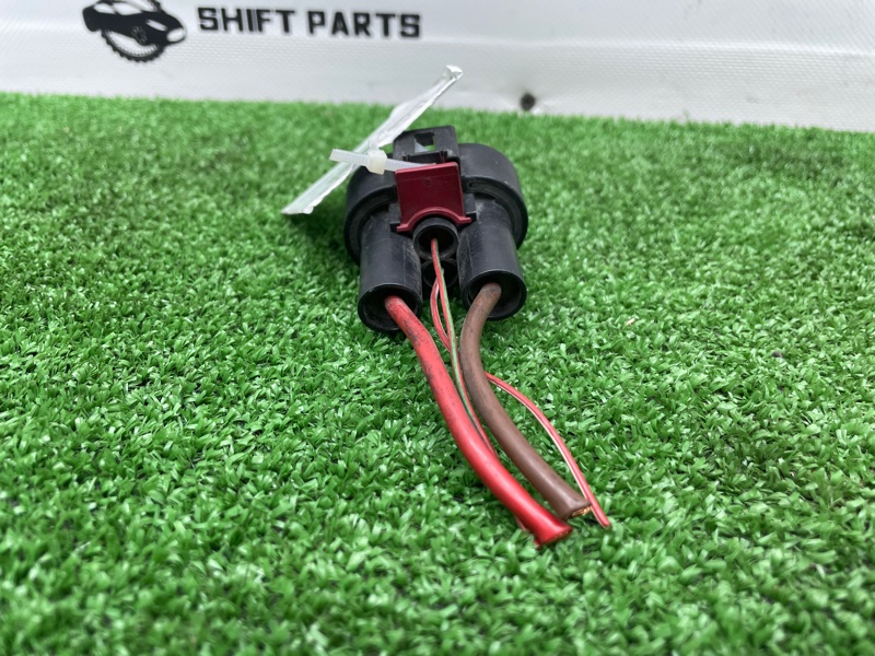 Разъем A4 2009 B8 CDHB