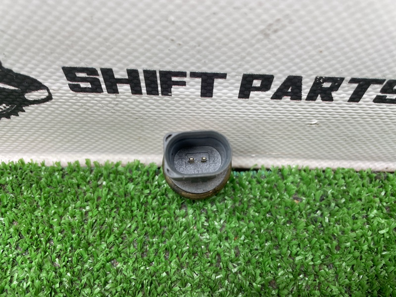 Датчик температуры охлаждающей жидкости VOLKSWAGEN PASSAT B8 CJSA