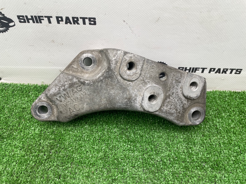 Кронштейн КПП VOLKSWAGEN GOLF 2009 6 CCZB 1K0199117CD контрактная