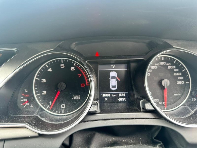 Насос омывателя фар A5 2011 8T CDNC Насос омывателя фар A5 2011 8T CDNC