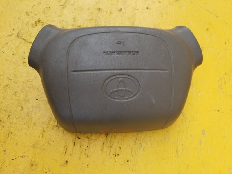 Airbag водительский Toyota Grand Hiace VCH16 5VZ 1998