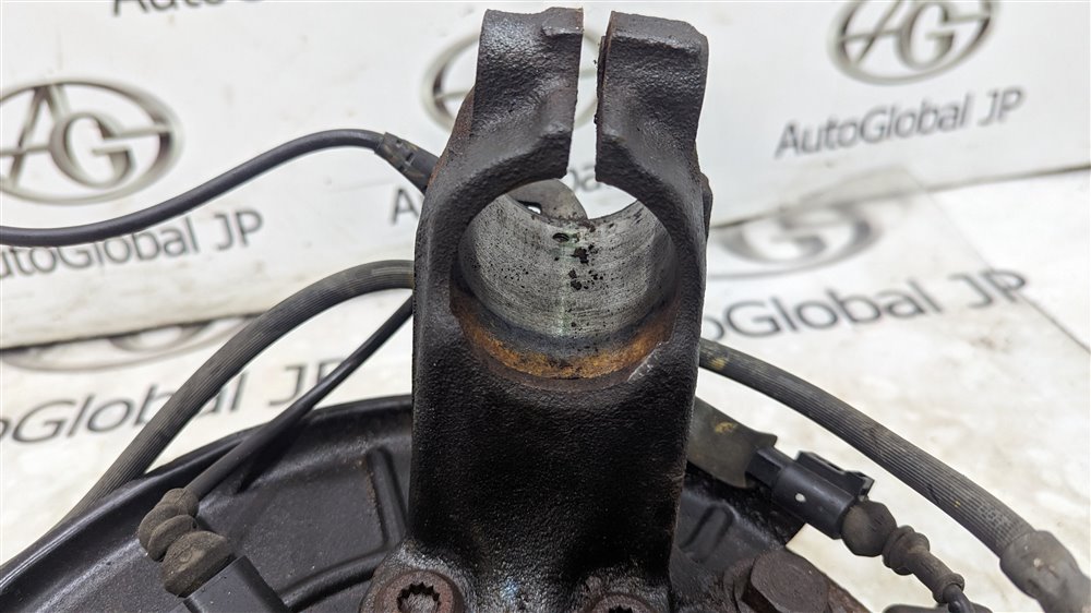 Ступица левая передняя для AUDI Q3 8U CPSA, 1K0407255AA 37 ракурс Ступица левая передняя для AUDI Q3 8U CPSA, 1K0407255AA 37 ракурс