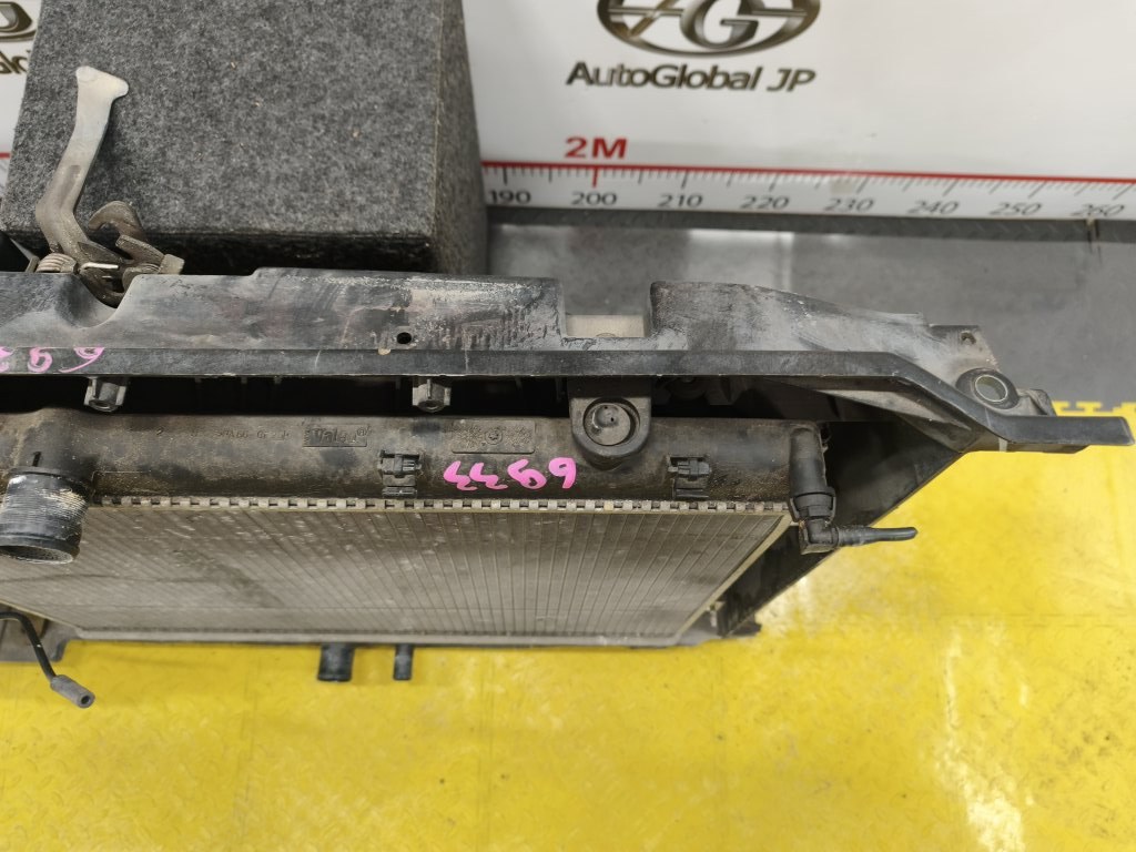 Радиатор основной для Citroen C4 LC EW10J4S, 1330G9 3 ракурс Радиатор основной для Citroen C4 LC EW10J4S, 1330G9 3 ракурс