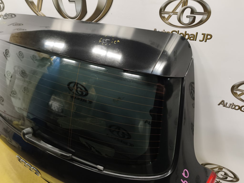 Дверь 5-я для AUDI Q5 8R CDNC, 8R0827023C 7 ракурс Дверь 5-я для AUDI Q5 8R CDNC, 8R0827023C 7 ракурс