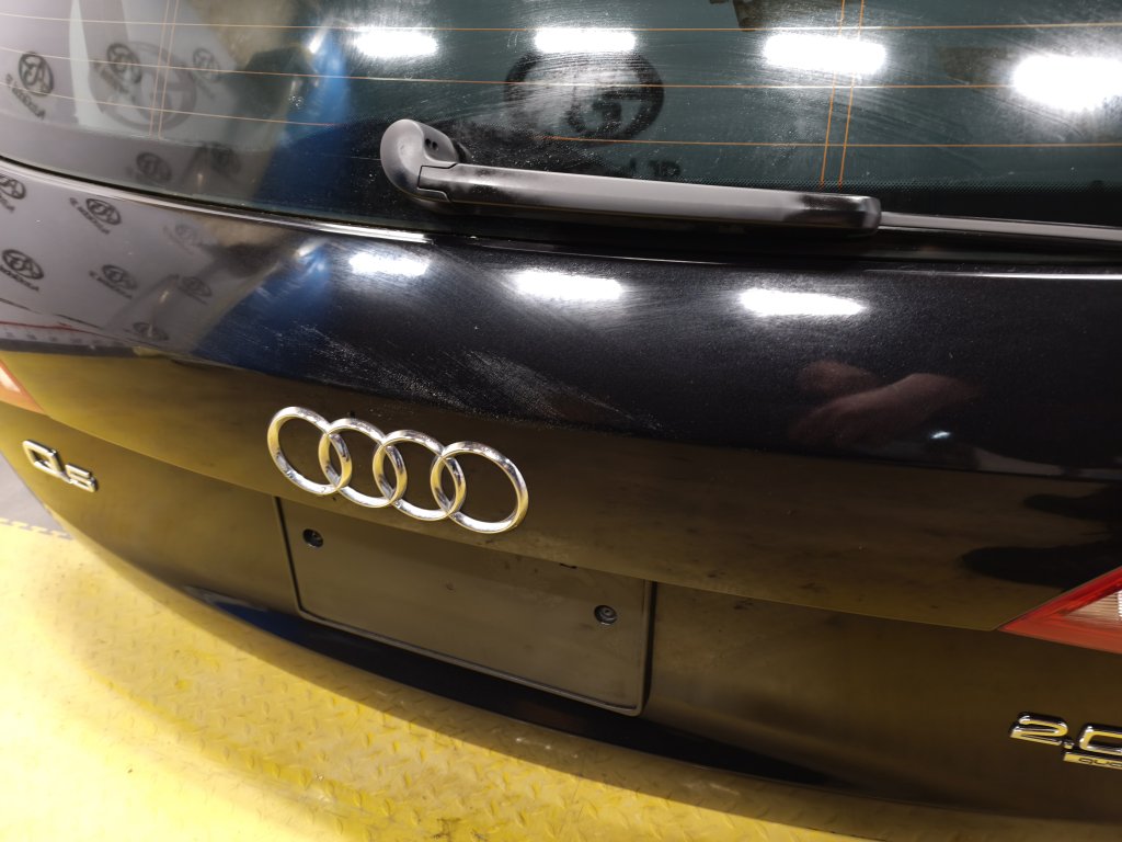 Дверь 5-я для AUDI Q5 8R CDNC, 8R0827023C 11 ракурс Дверь 5-я для AUDI Q5 8R CDNC, 8R0827023C 11 ракурс