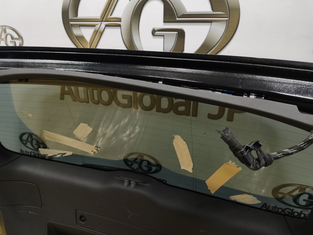 Дверь 5-я для AUDI Q5 8R CDNC, 8R0827023C 18 ракурс Дверь 5-я для AUDI Q5 8R CDNC, 8R0827023C 18 ракурс