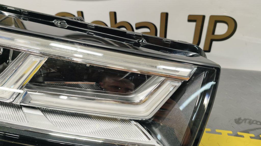 Фара правая передняя для AUDI Q5 FY, 80D941034 5 ракурс Фара правая передняя для AUDI Q5 FY, 80D941034 5 ракурс