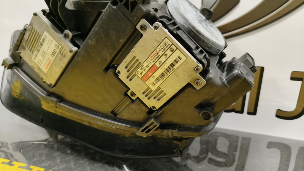 Фара правая передняя для AUDI A4 8K CJEB, 8K0941044 16 ракурс Фара правая передняя для AUDI A4 8K CJEB, 8K0941044 16 ракурс