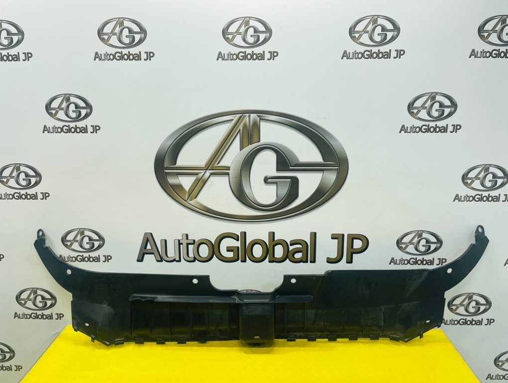 Защита замка капота для AUDI Q5 8R CDNC, 8R0807081 11 ракурс Защита замка капота для AUDI Q5 8R CDNC, 8R0807081 11 ракурс