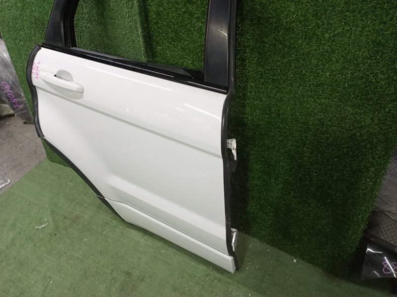 Дверь задняя правая Range Rover Evoque 2014 L538 Дверь задняя правая Range Rover Evoque 2014 L538