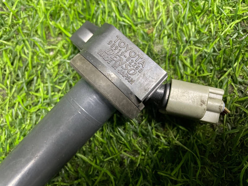 Катушка зажигания LS460 USF40 1UR-FSE