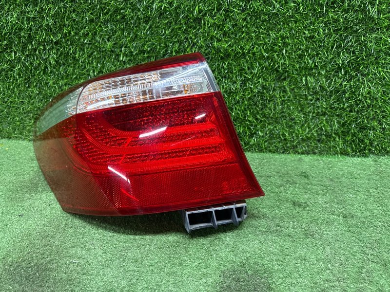 Стоп-сигнал задний левый LEXUS LS460 USF40 1UR-FSE