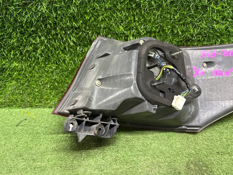 Стоп-сигнал задний левый LS460 2007 USF40 1UR-FSE