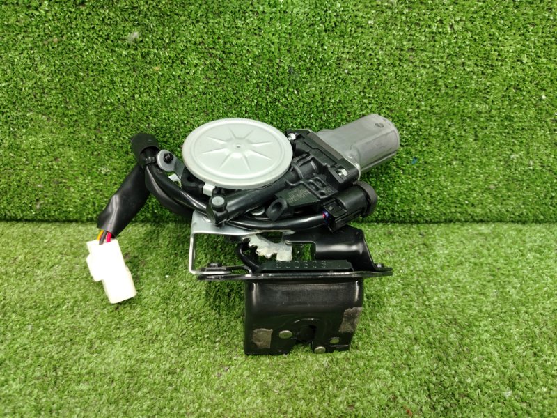 Замок багажника NX200T 2019.12 AGZ10 8ARFTS
