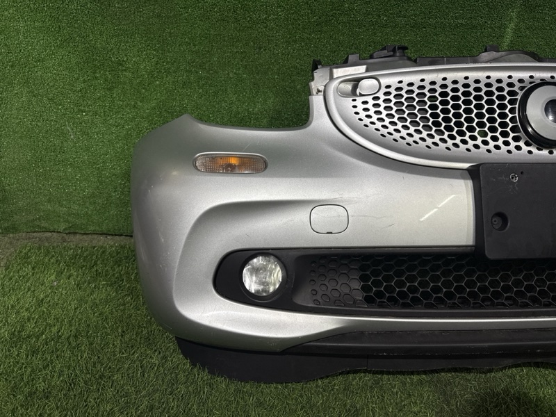 Бампер передний FORTWO C453